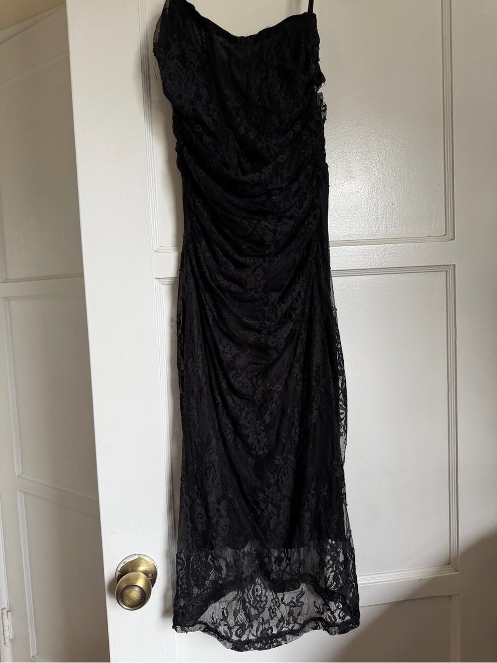 Fashion Nova Black Strapless Lace Dress